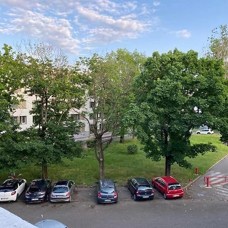 Joli Appartement Proche Metro Lyon Eksteriør billede