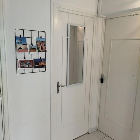 Joli Appartement Proche Metro Lyon Eksteriør billede